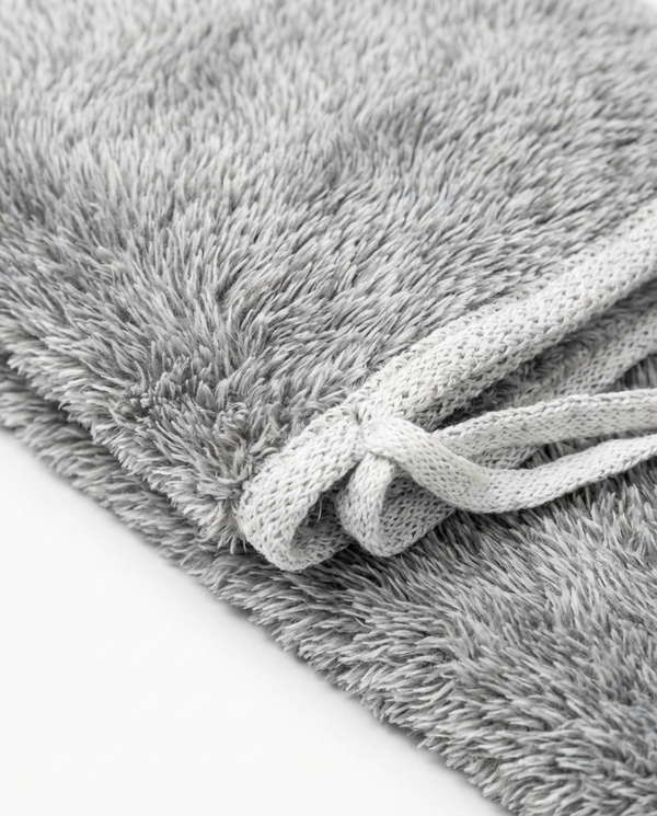 Blanki Faux Fur Blanket — Grey